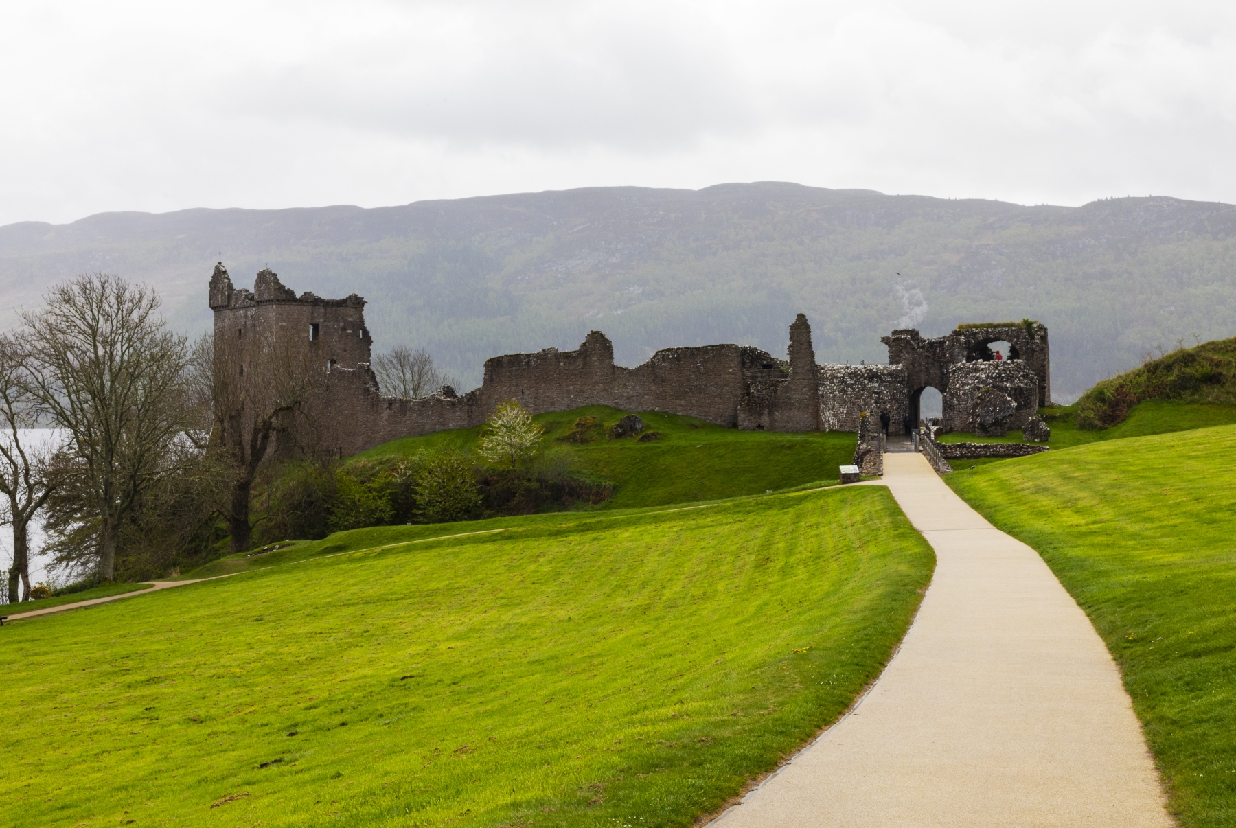 Urquhart Castle, Inverness, Scotland